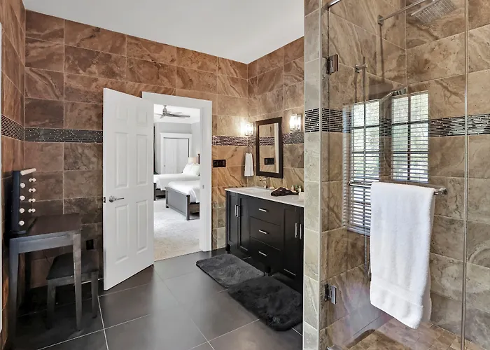 Somerset - A Private Retreat